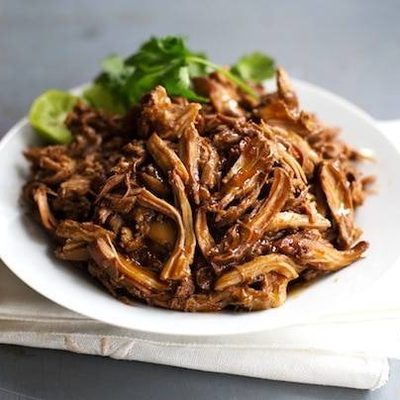 Honey Glazed Crockpot Chicken Adobo - simple pantry ingredients, hardly any hands-on time, 200 calories. | https://wellness-journal.site