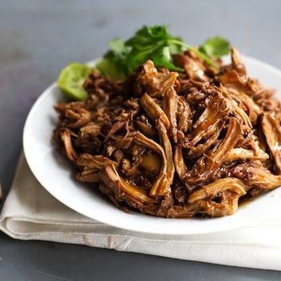 Honey Glazed Crockpot Chicken Adobo - simple pantry ingredients, hardly any hands-on time, 200 calories. | https://wellness-journal.site